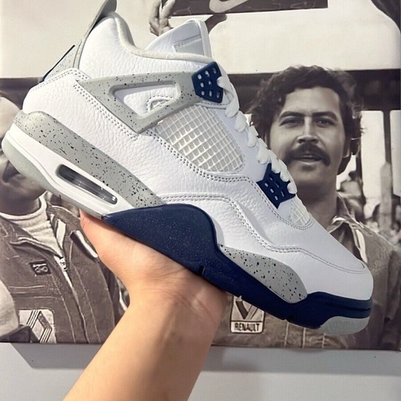 Size 11 - Jordan 4 Retro Mid Midnight Navy main image 4